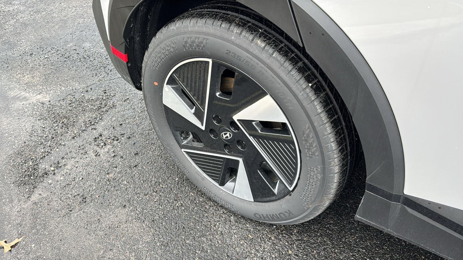 2026 Hyundai IONIQ 5 SE Standard Range