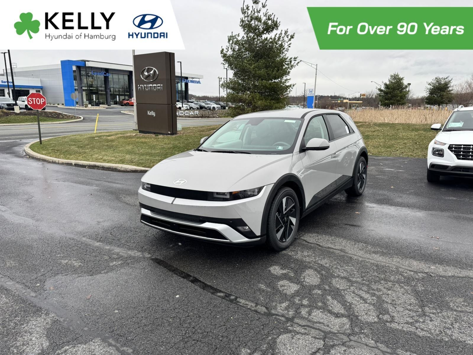 2026 Hyundai IONIQ 5 SE