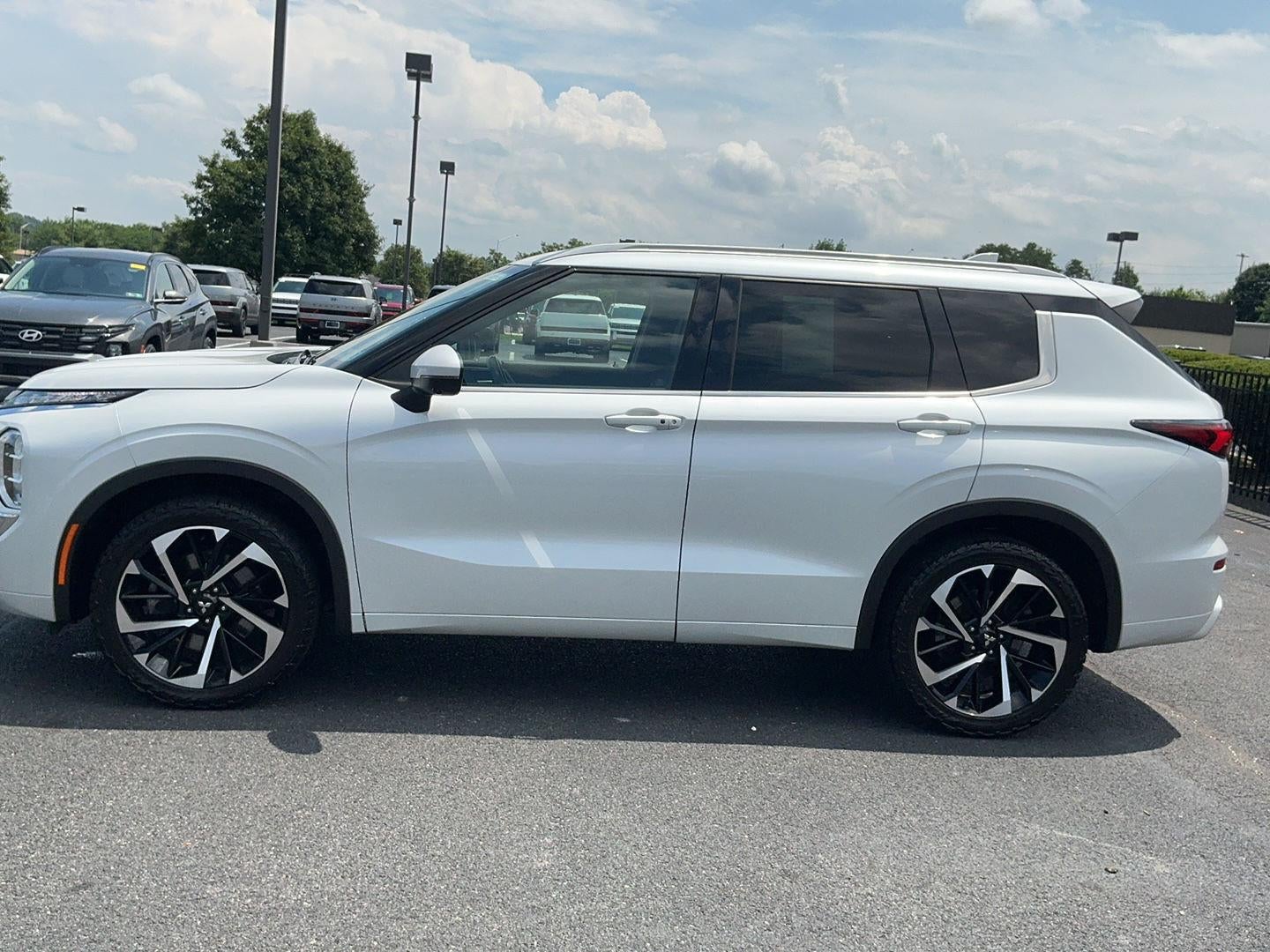 2022 Mitsubishi Outlander SEL Special Edition