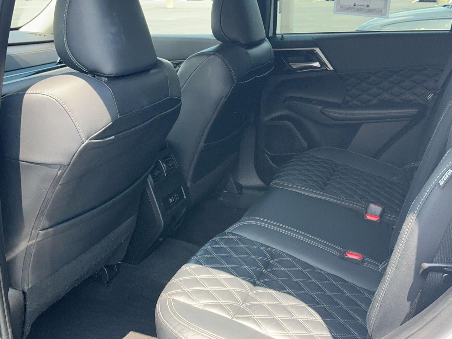 2022 Mitsubishi Outlander SEL Special Edition