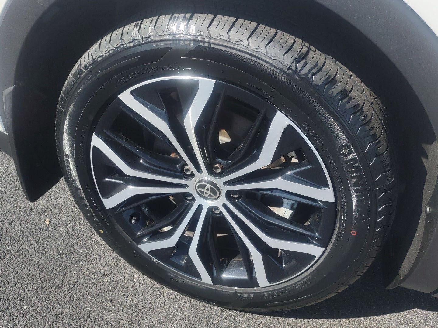 2023 Toyota Crown XLE