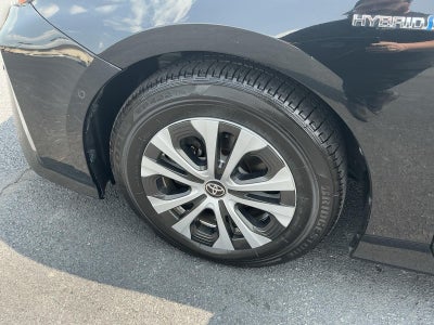 2022 Toyota Prius XLE