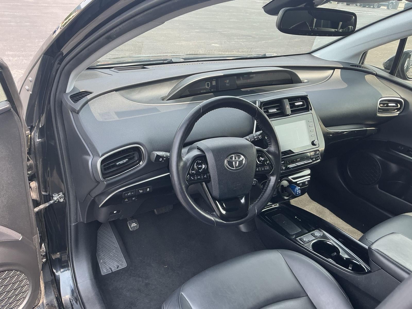 2022 Toyota Prius XLE