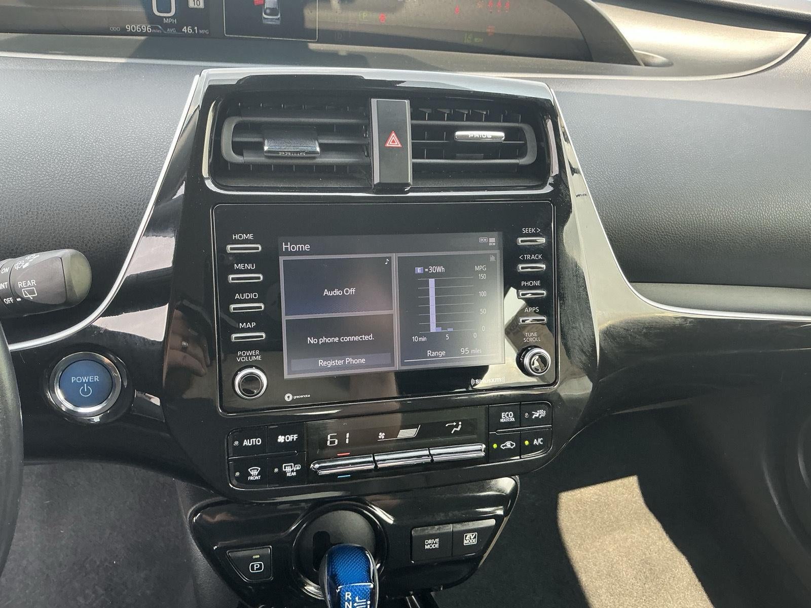 2022 Toyota Prius XLE