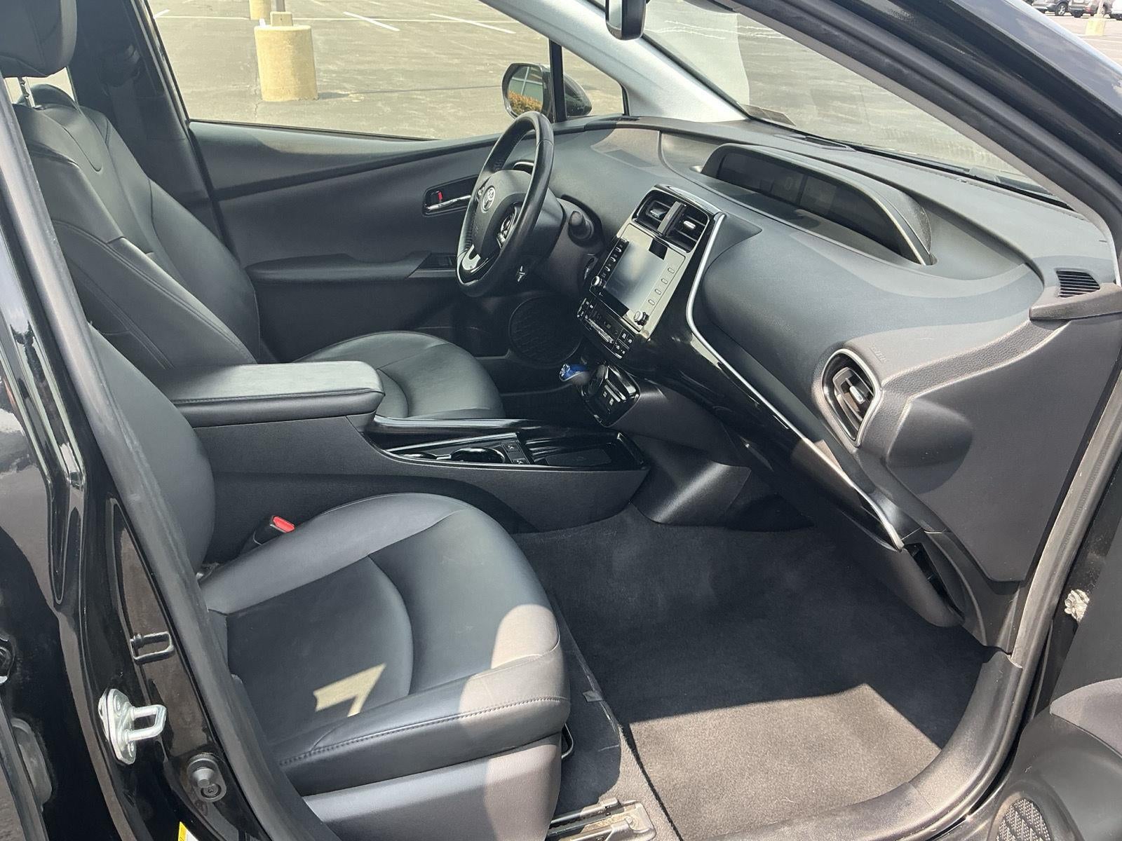 2022 Toyota Prius XLE