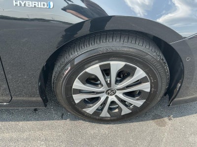 2022 Toyota Prius XLE