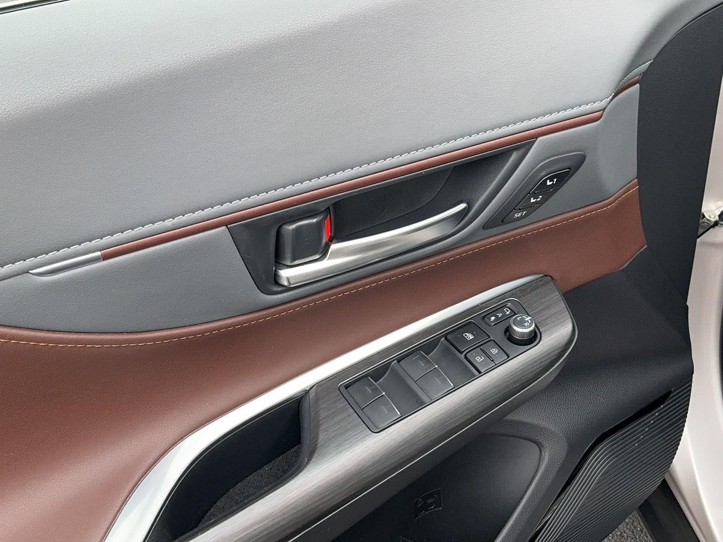 2023 Toyota Venza XLE