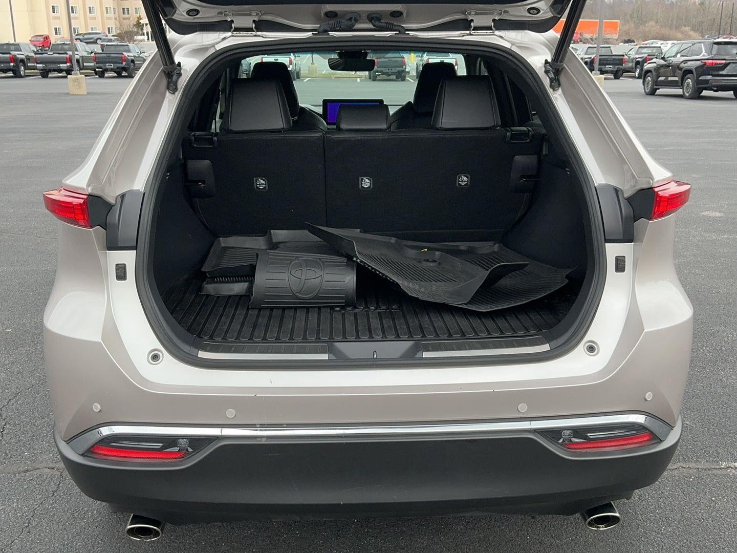 2023 Toyota Venza XLE