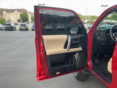 2022 Toyota 4Runner SR5 Premium