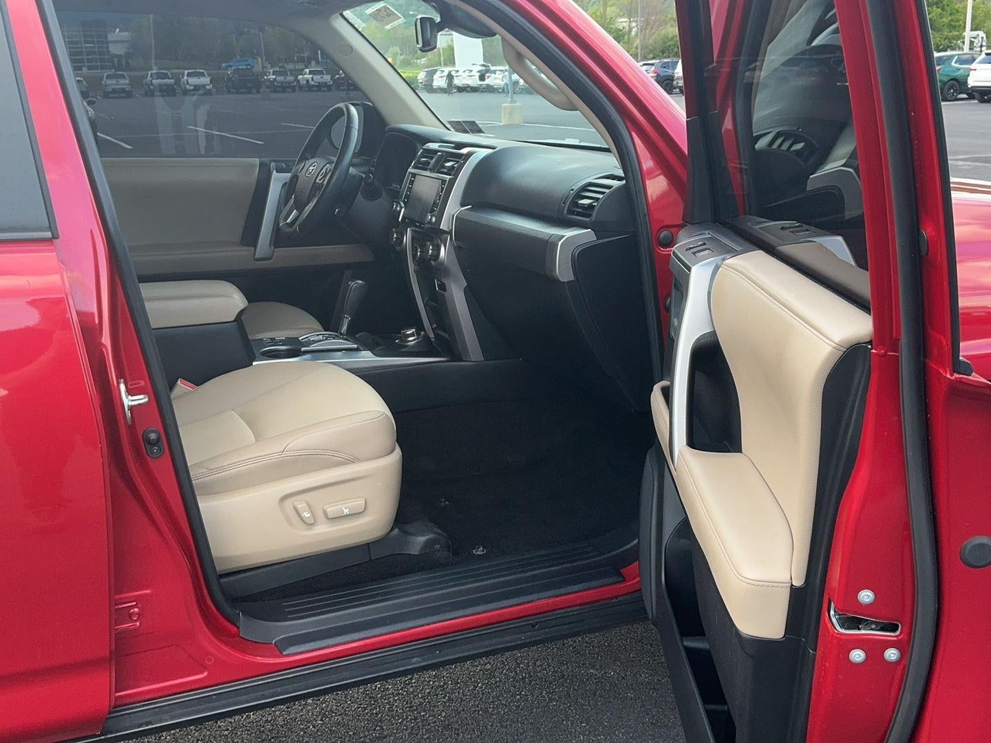 2022 Toyota 4Runner SR5 Premium