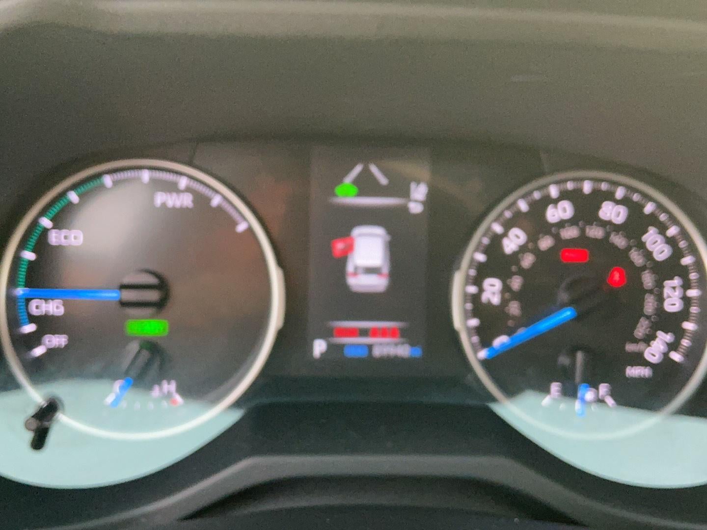 2022 Toyota RAV4 Hybrid SE