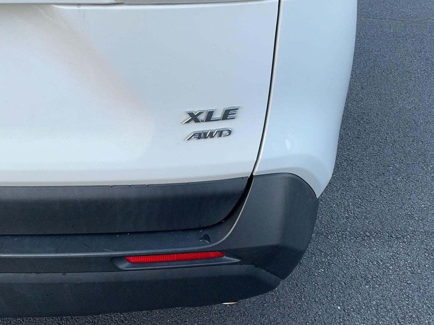 2020 Toyota RAV4 XLE Premium