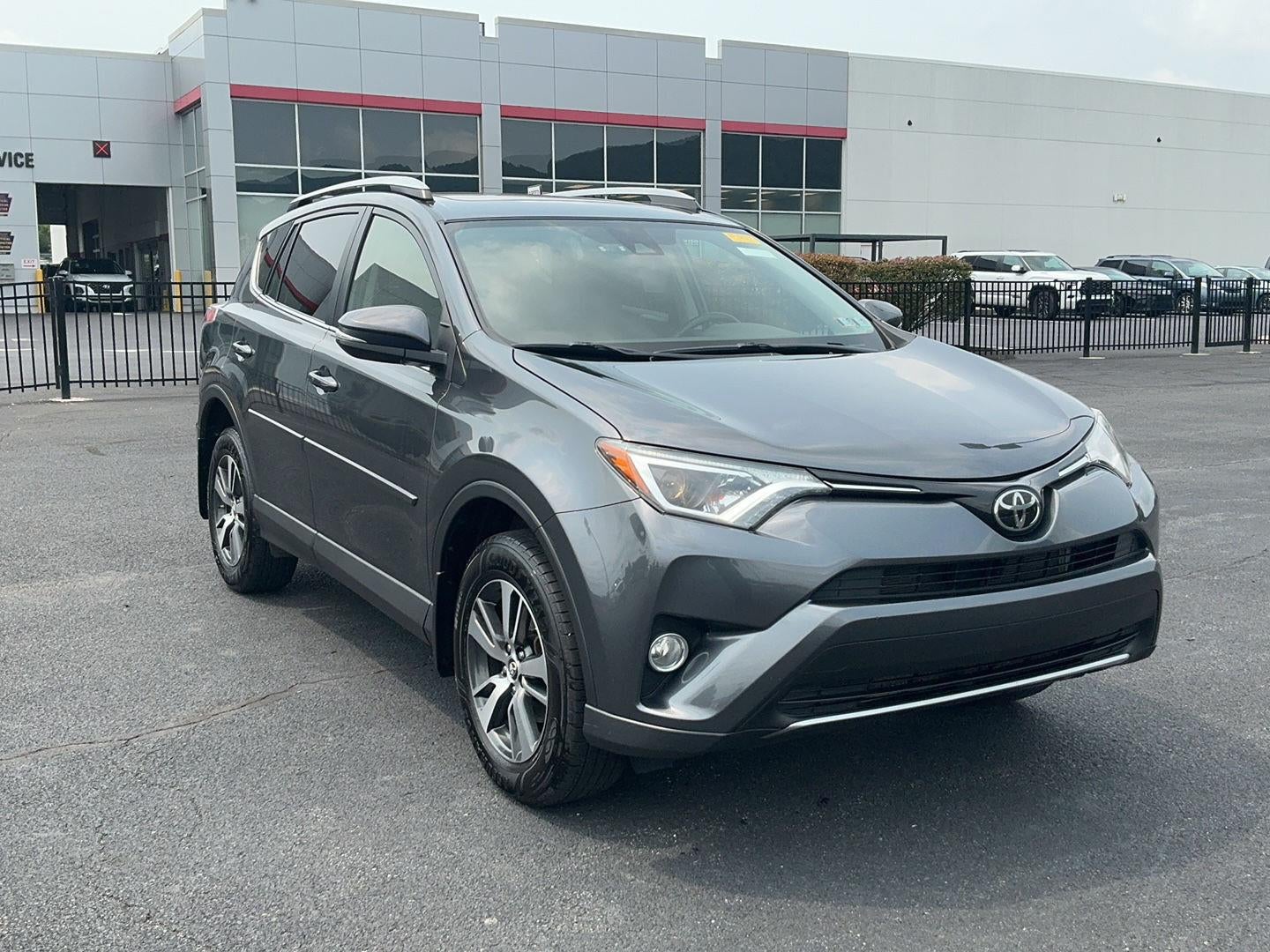 2018 Toyota RAV4 XLE