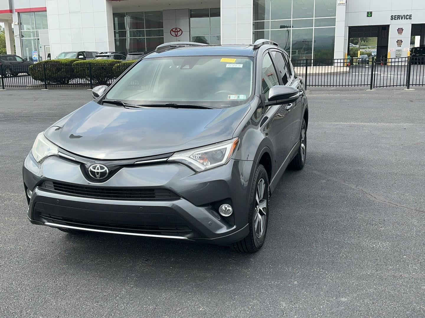 2018 Toyota RAV4 XLE