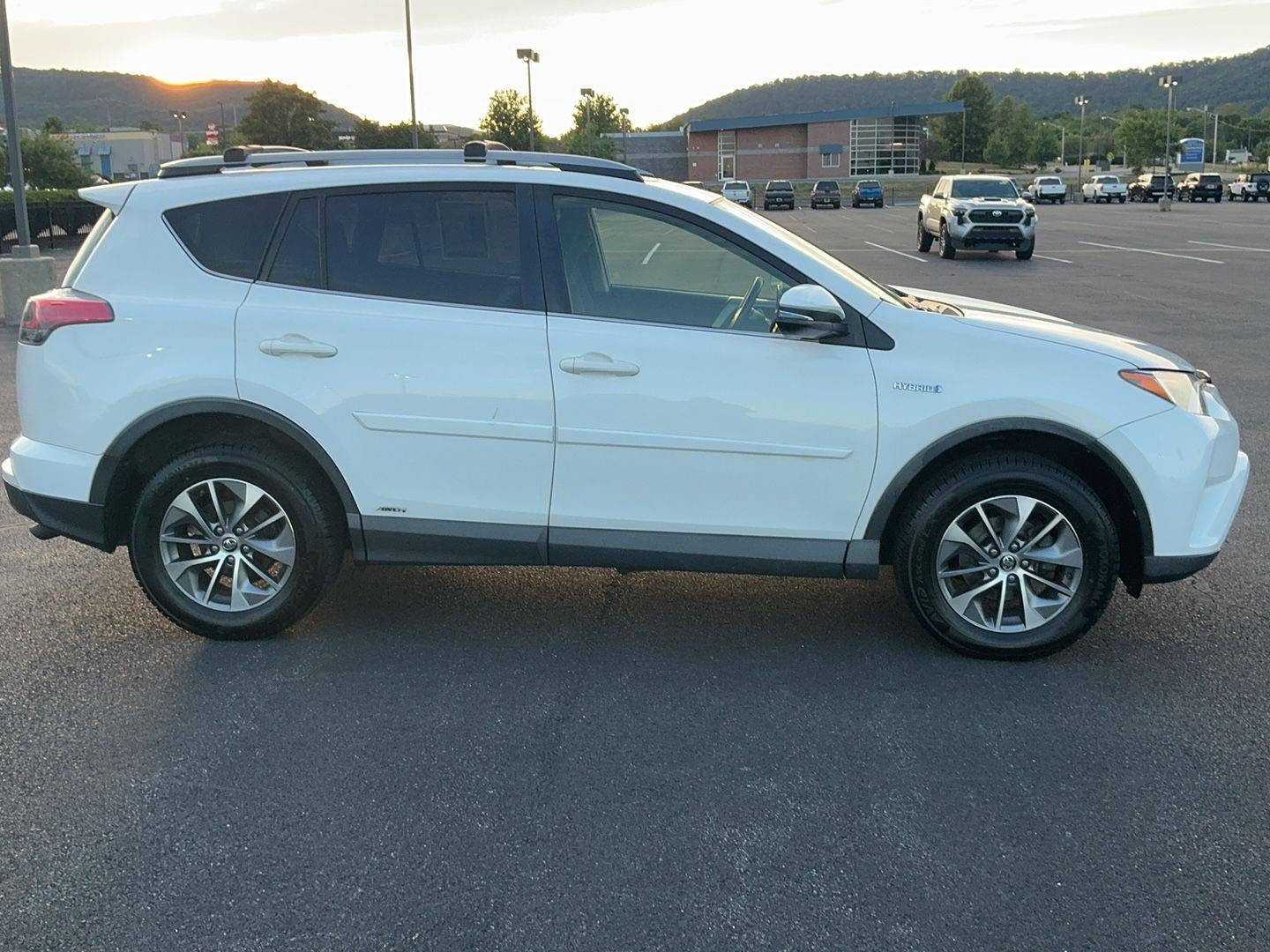 2017 Toyota RAV4 Hybrid Base