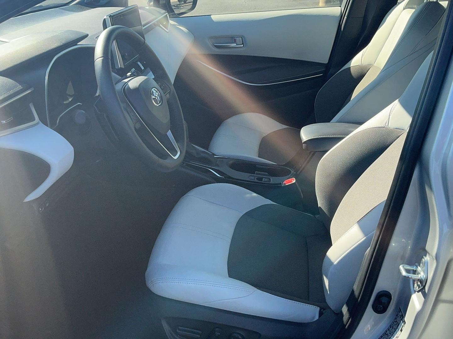 2023 Toyota Corolla Hatchback XSE