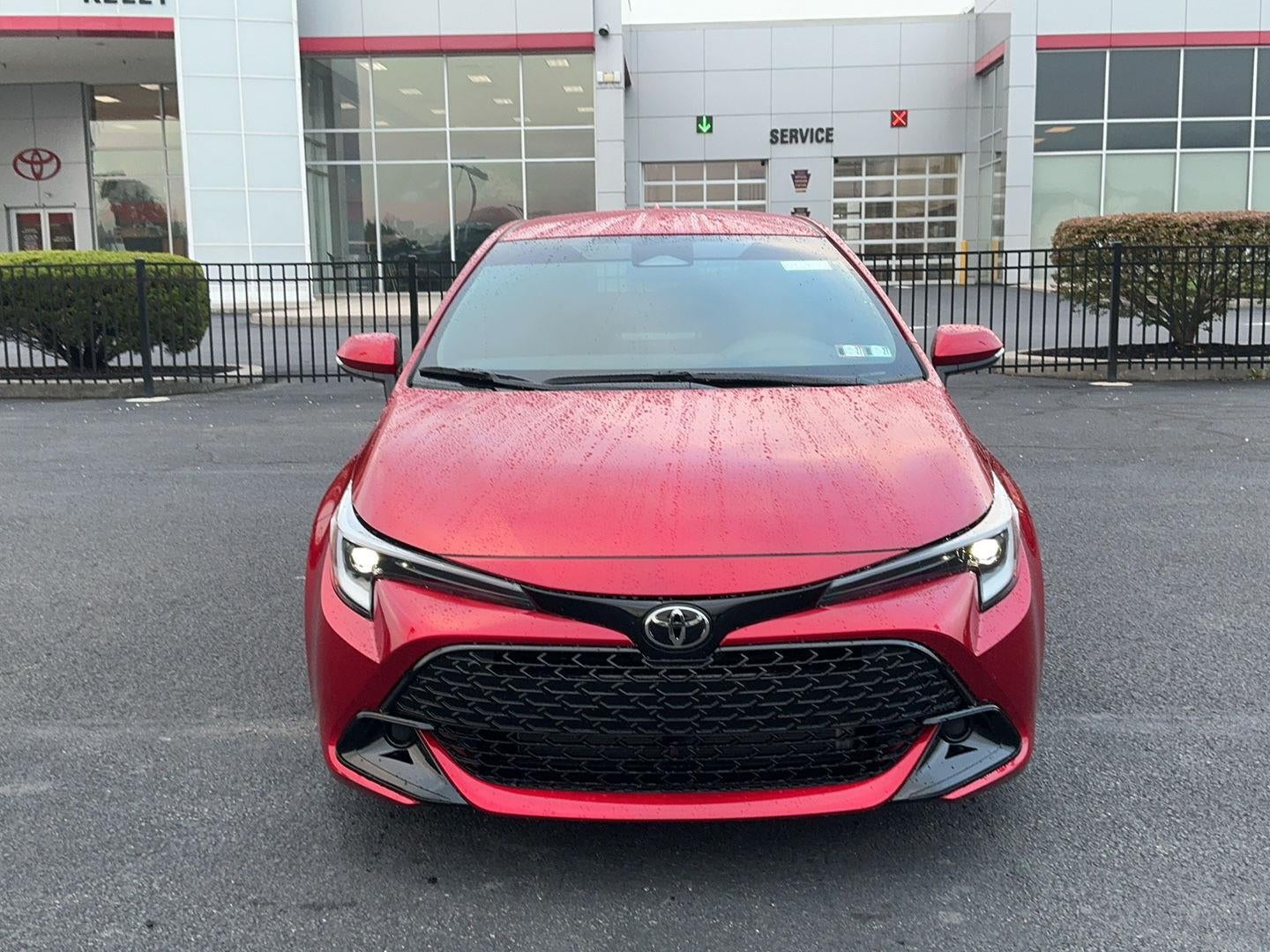 2025 Toyota Corolla Hatchback SE
