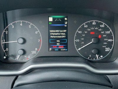 2025 Toyota Corolla Hatchback SE