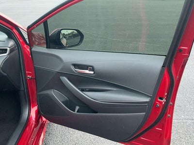 2025 Toyota Corolla Hatchback SE