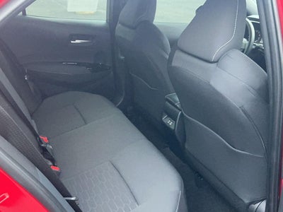 2025 Toyota Corolla Hatchback SE