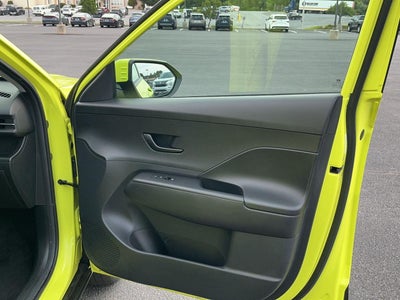 2024 Hyundai KONA SEL