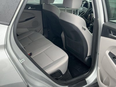 2020 Hyundai TUCSON SE