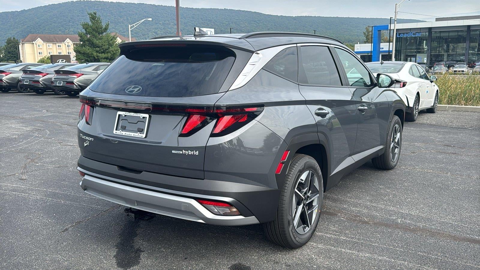 2026 Hyundai TUCSON HYBRID SEL