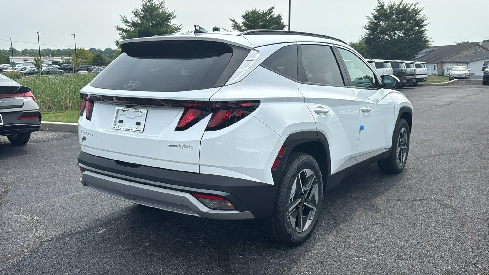 2026 Hyundai TUCSON HYBRID SEL