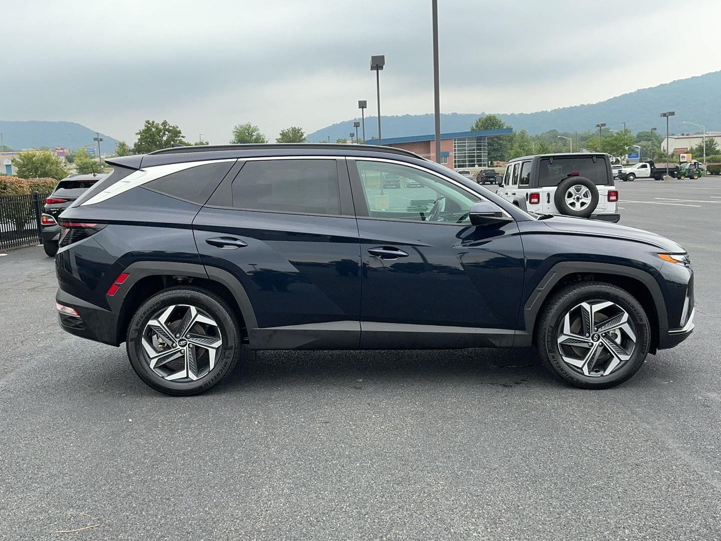 2024 Hyundai TUCSON HYBRID SEL Convenience