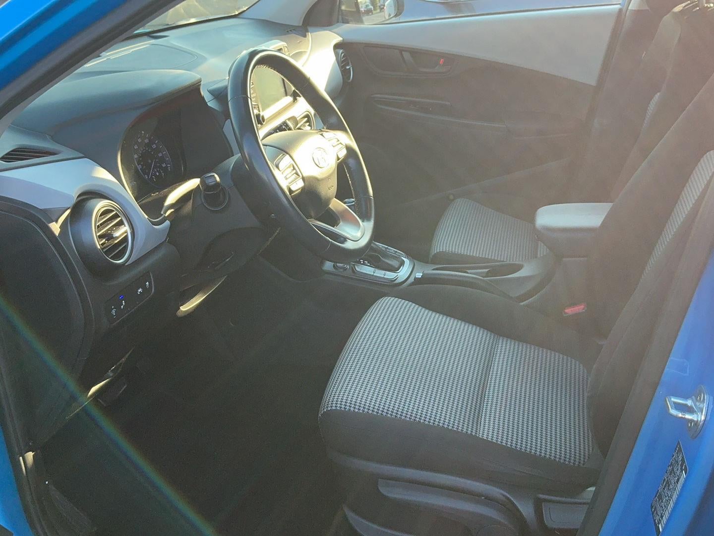 2020 Hyundai KONA SEL