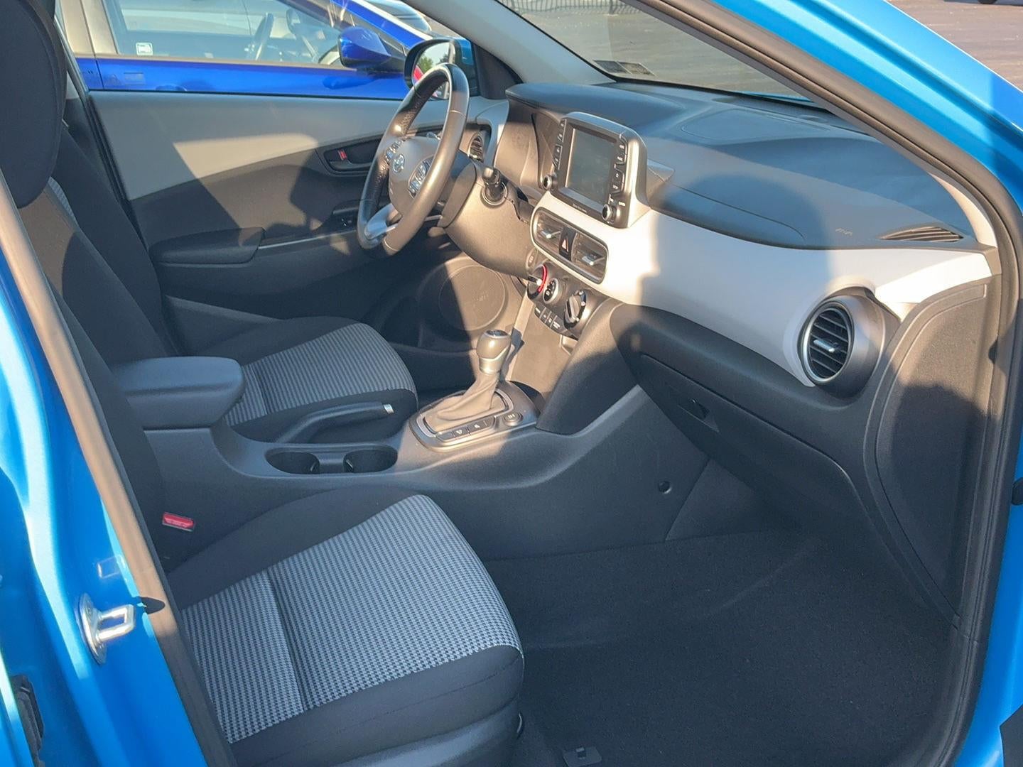 2020 Hyundai KONA SEL