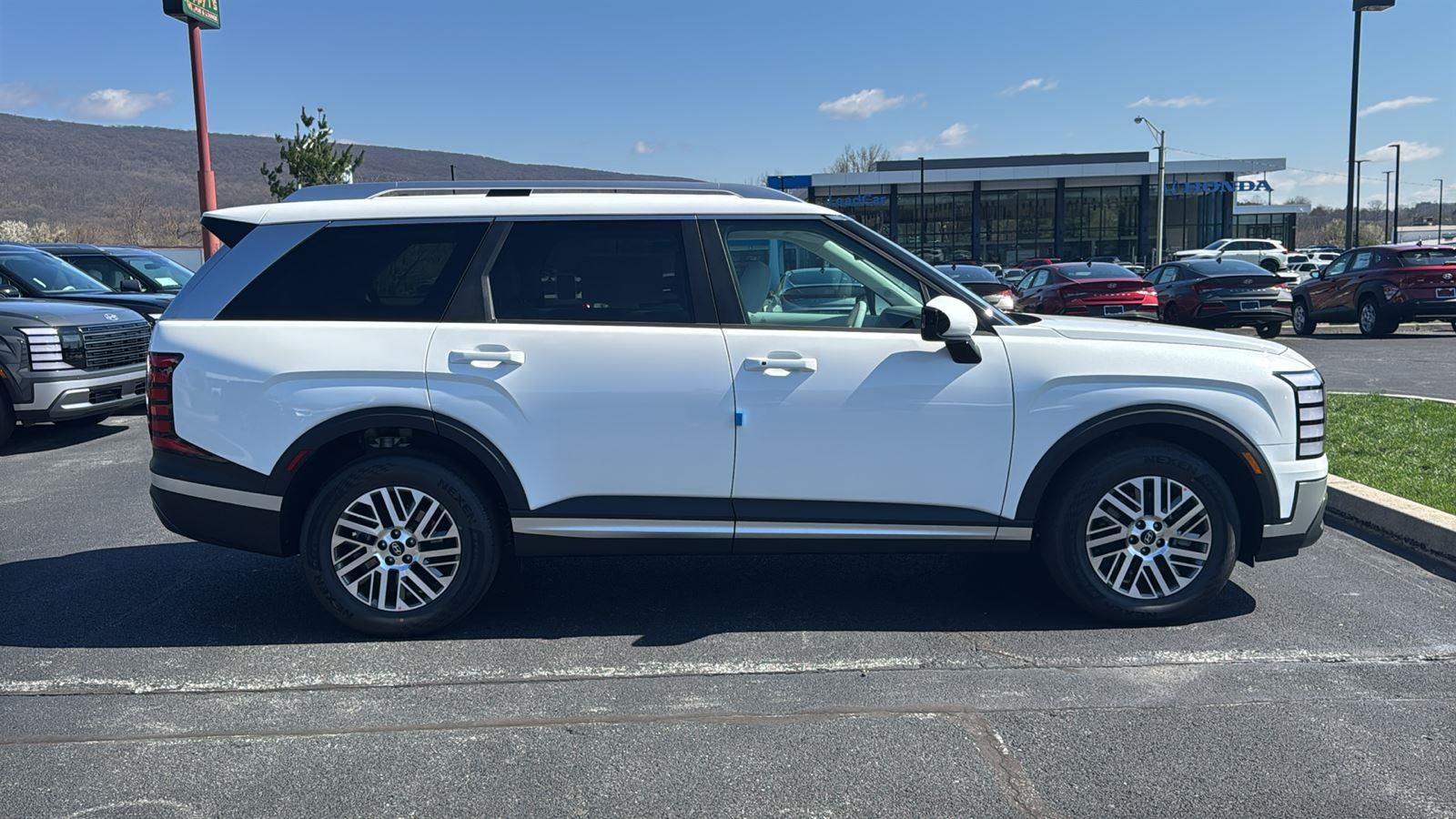 2026 Hyundai PALISADE SEL 7P