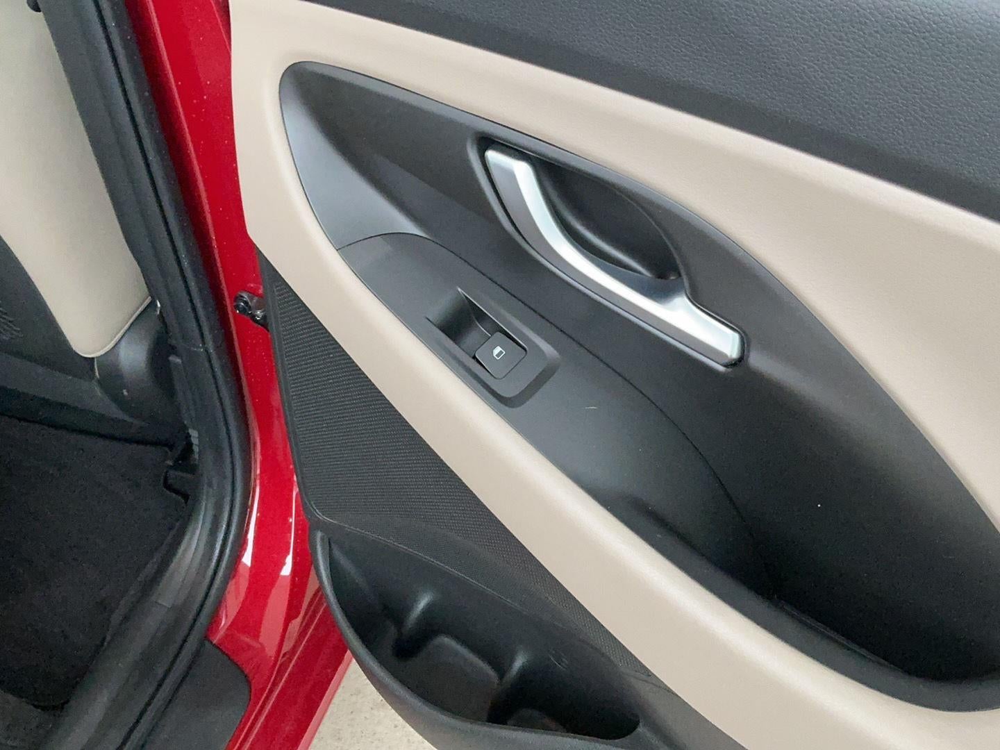 2020 Hyundai ELANTRA GT GT