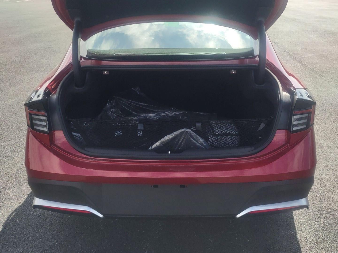 2026 Hyundai SONATA SE