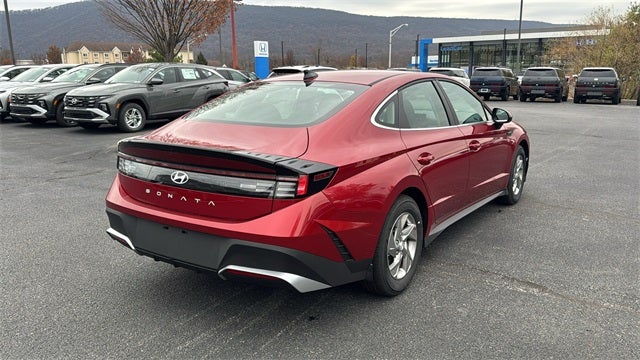 2026 Hyundai SONATA SE