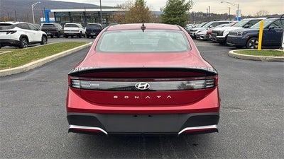 2026 Hyundai SONATA SE