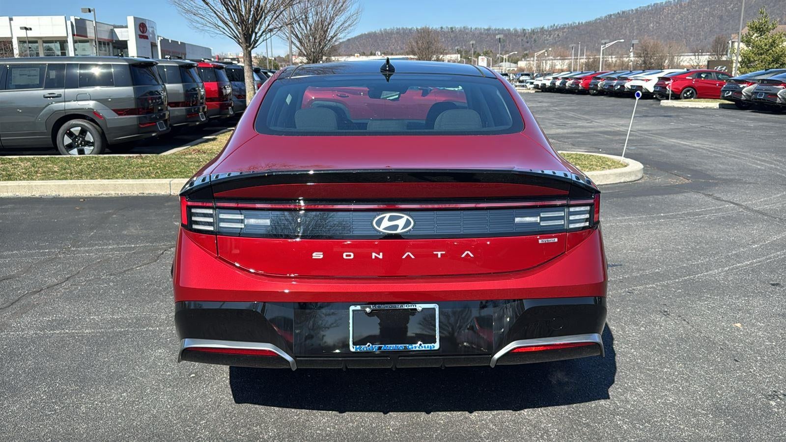 2026 Hyundai SONATA HYBRID SEL