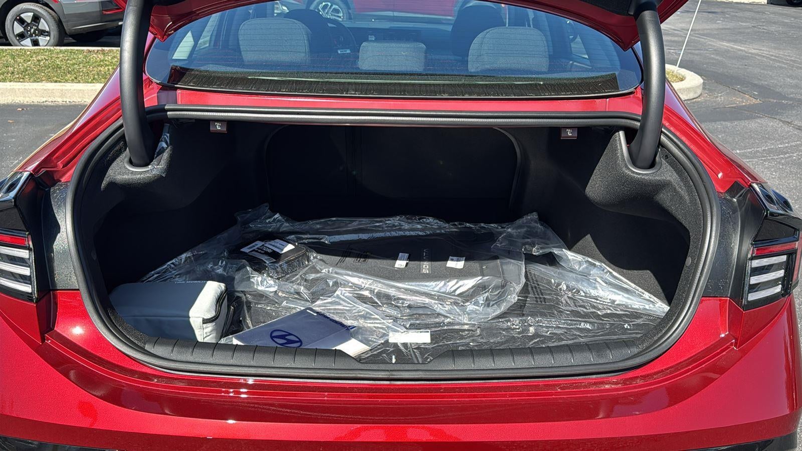 2026 Hyundai SONATA HYBRID SEL