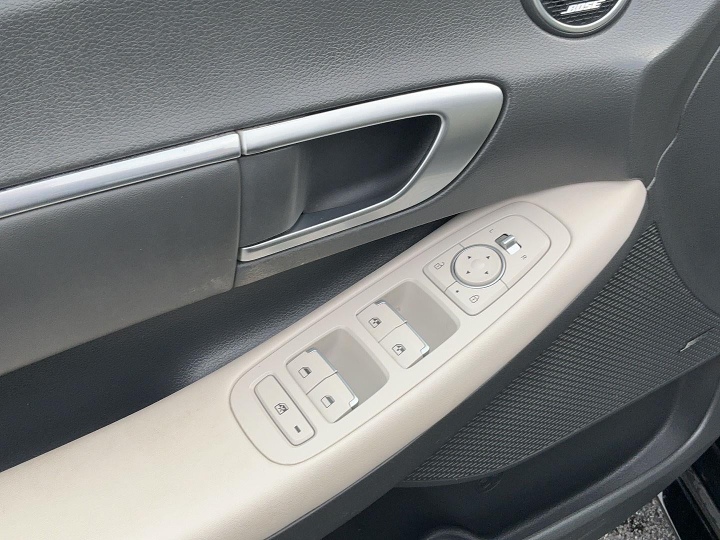 2021 Hyundai SONATA HYBRID SEL