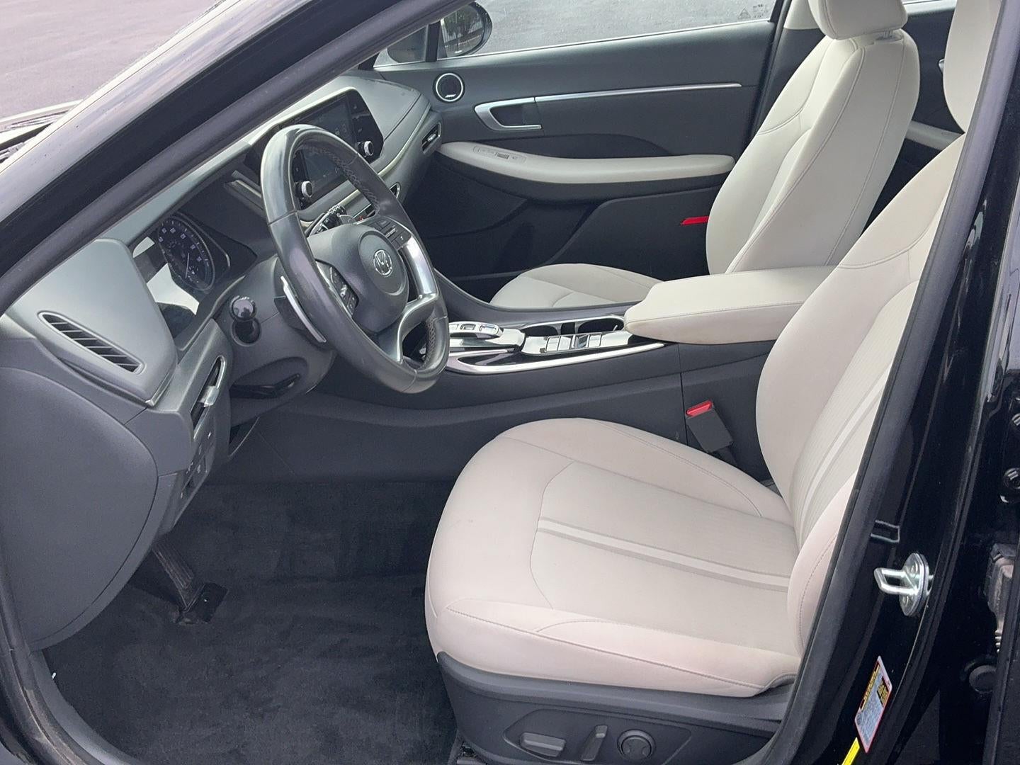2021 Hyundai SONATA HYBRID SEL