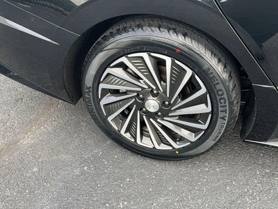 2021 Hyundai SONATA HYBRID SEL