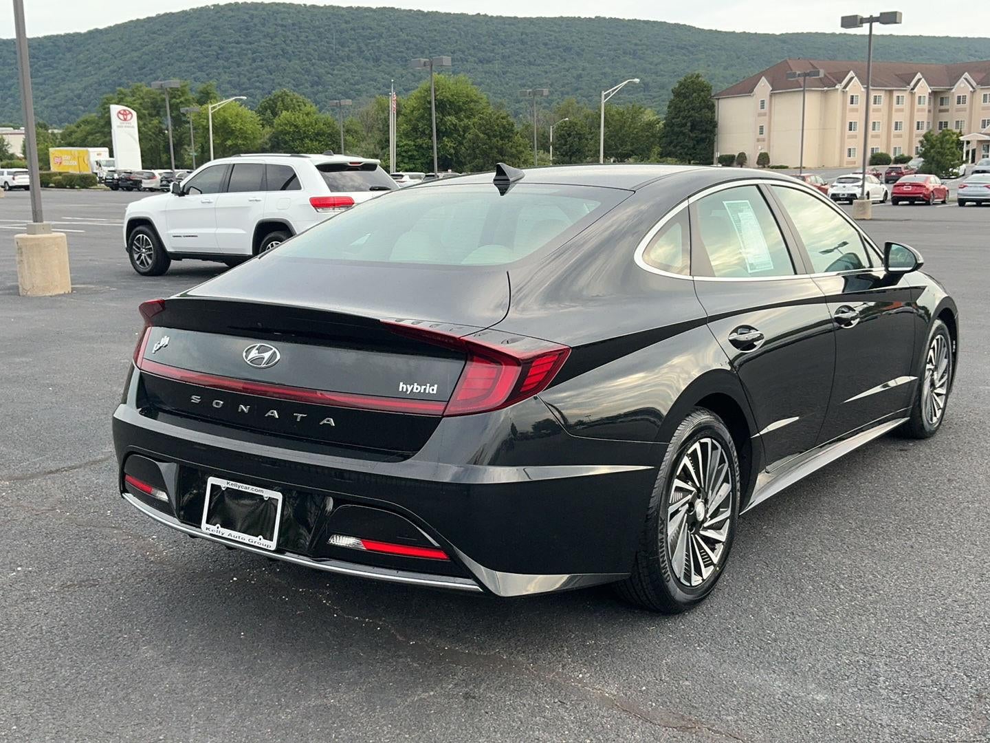 2021 Hyundai SONATA HYBRID SEL