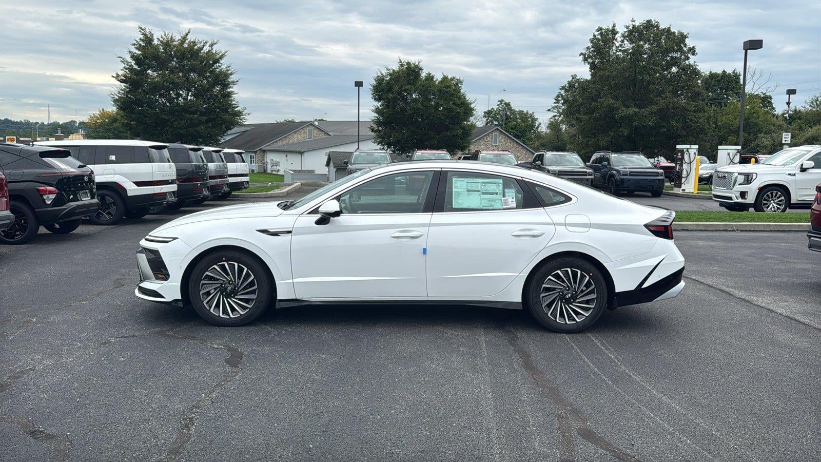 2026 Hyundai SONATA HYBRID Limited