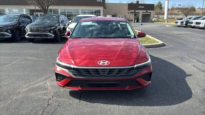 2026 Hyundai ELANTRA SE
