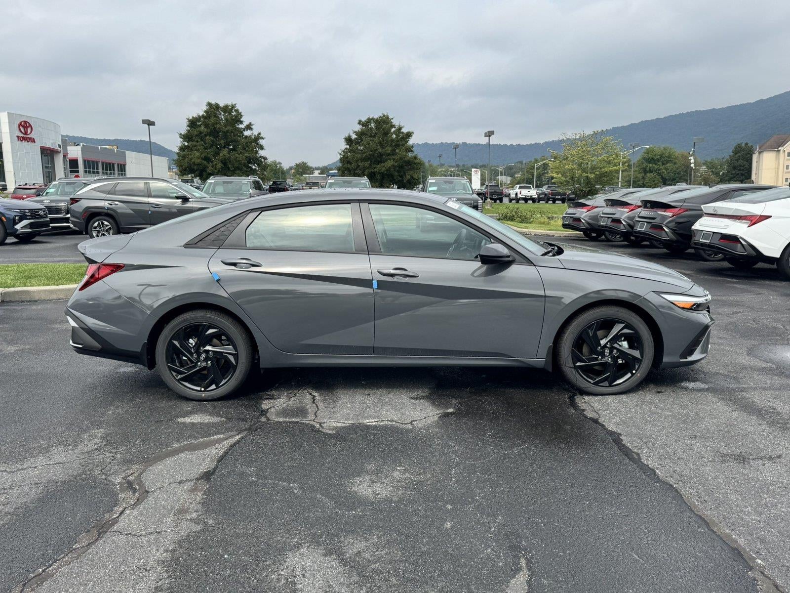 2026 Hyundai ELANTRA SEL Sport Plus