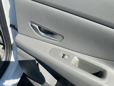2025 Hyundai ELANTRA Base