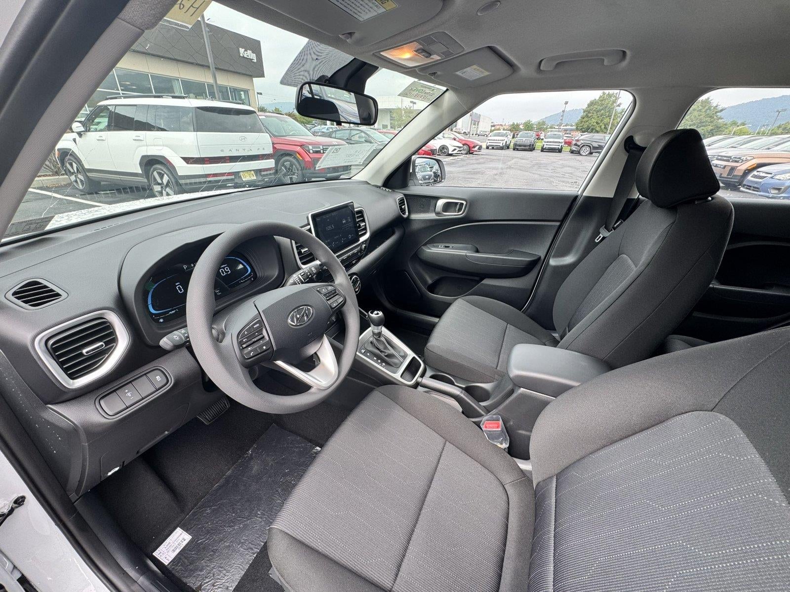 2026 Hyundai VENUE SE