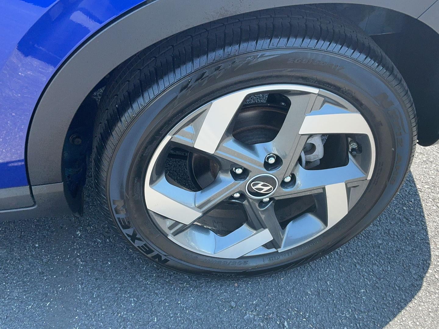 2023 Hyundai VENUE Limited