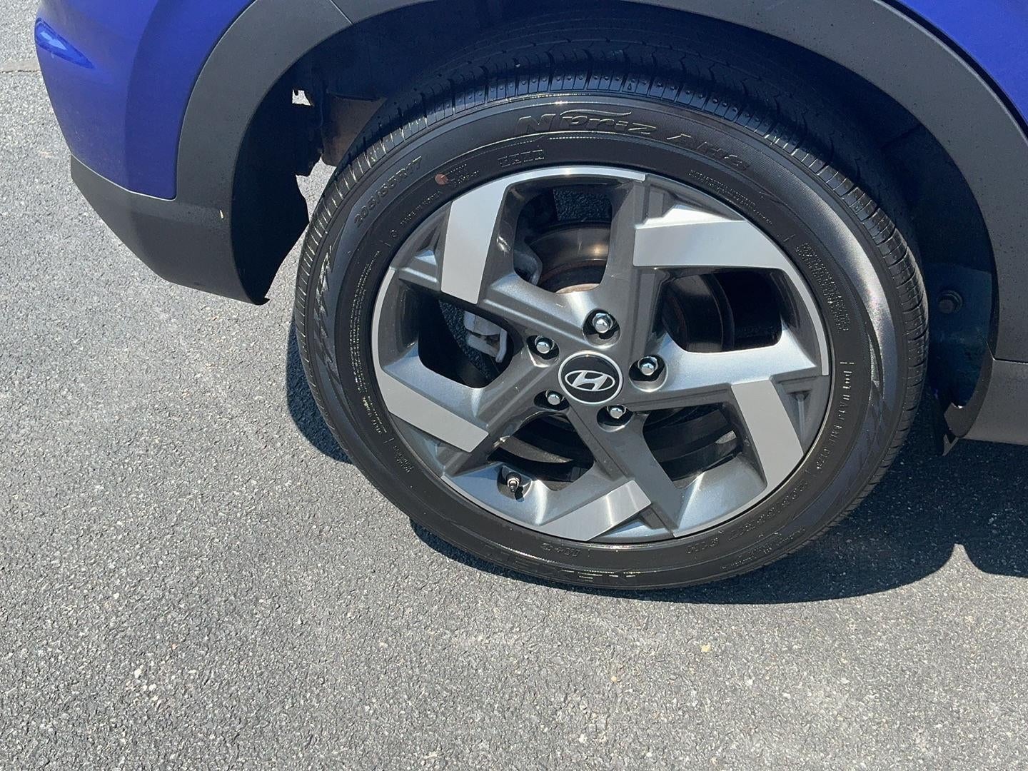 2023 Hyundai VENUE Limited