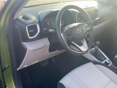 2024 Hyundai VENUE SEL